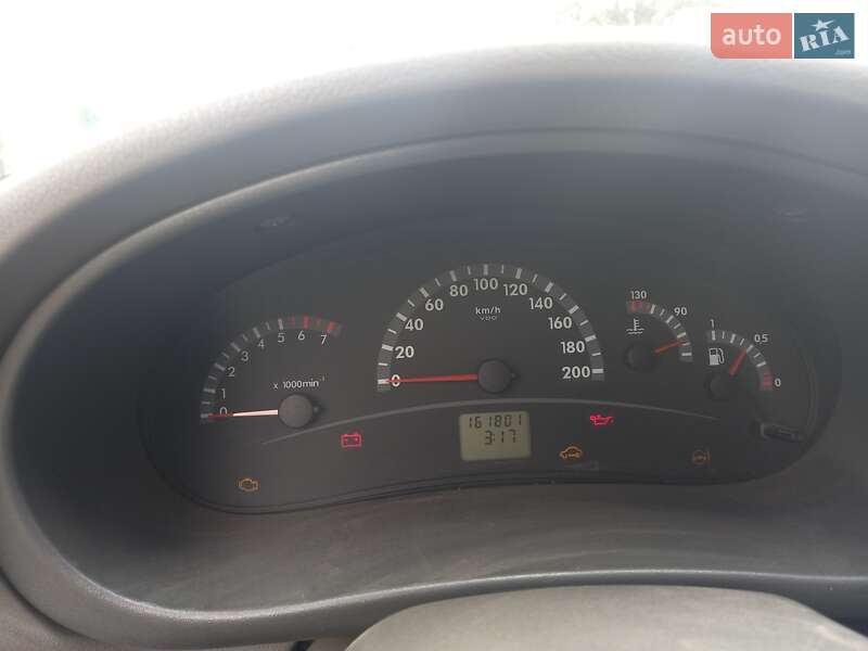 Седан ВАЗ / Lada 1118 Калина 2007 в Синельниково фото 8 Седан ВАЗ / Lada 1118 Калина 2007 в Синельниково