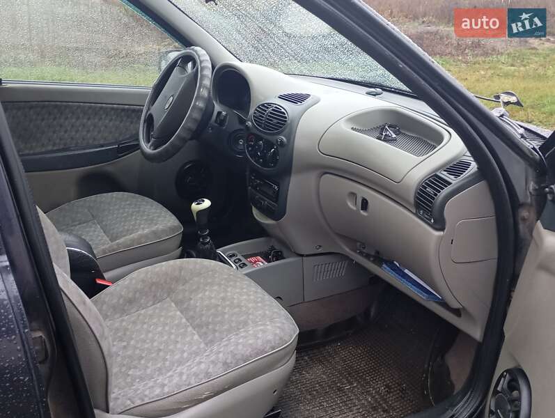 Седан ВАЗ / Lada 1118 Калина 2008 в Каневі