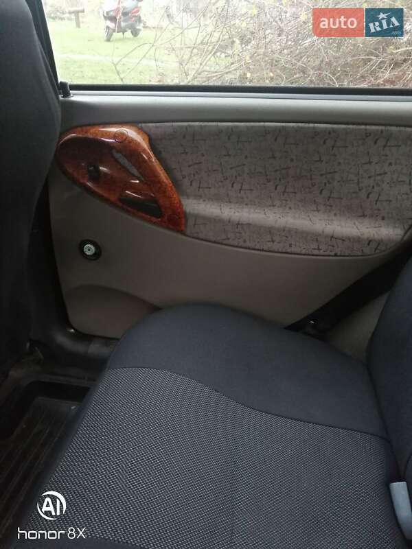 Седан ВАЗ / Lada 1118 Калина 2006 в Кривому Розі фото 23 Седан ВАЗ / Lada 1118 Калина 2006 в Кривому Розі