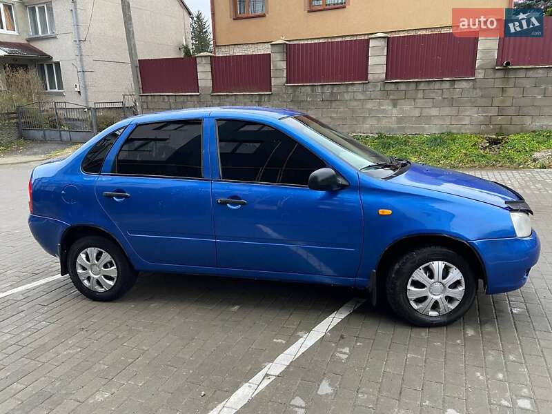 Седан ВАЗ / Lada 1118 Калина 2007 в Кременці