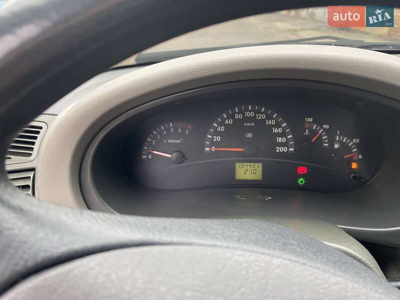 Седан ВАЗ / Lada 1118 Калина 2008 в Софиевской Борщаговке