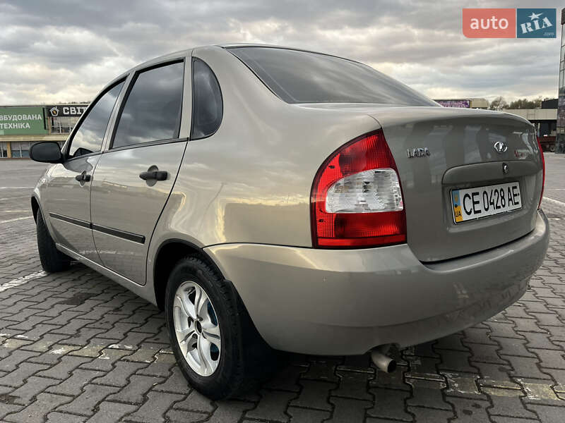 Седан ВАЗ / Lada 1118 Калина 2006 в Чернівцях