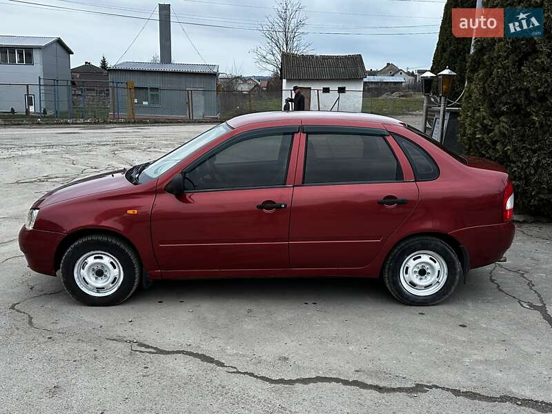 Седан ВАЗ / Lada 1118 Калина 2006 в Чорткові