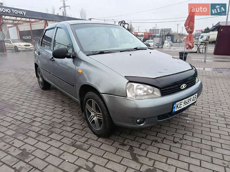 Седан ВАЗ / Lada 1118 Калина 2007 в Кривом Роге