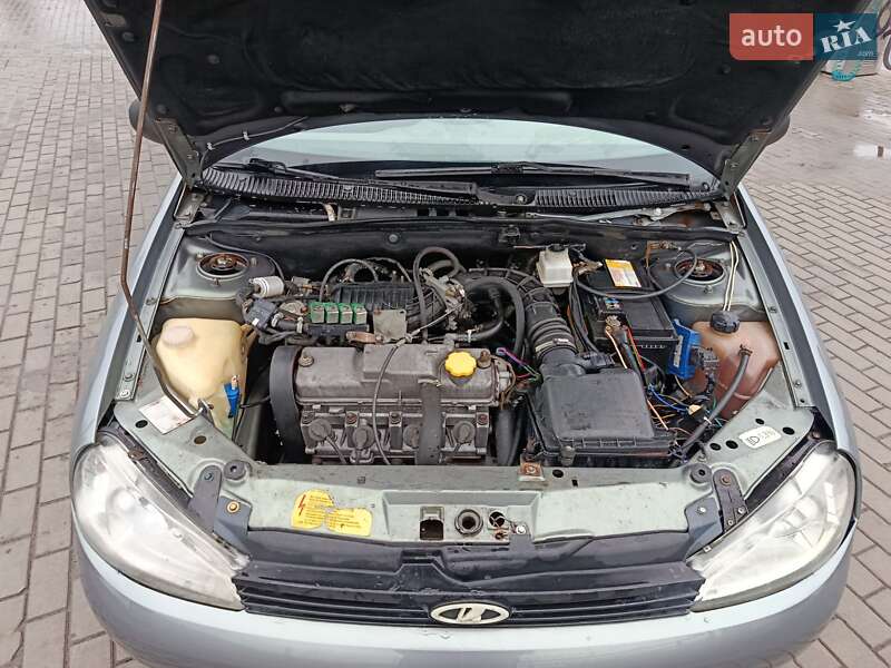 Седан ВАЗ / Lada 1118 Калина 2007 в Кривом Роге