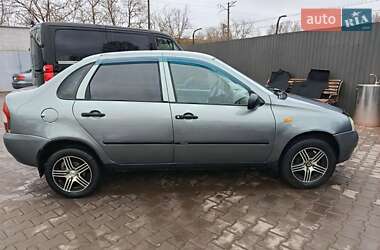 Седан ВАЗ 1118 Калина 2007 в Кривом Роге