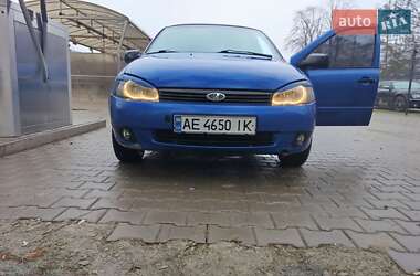 Седан ВАЗ 1118 Калина 2006 в Черновцах