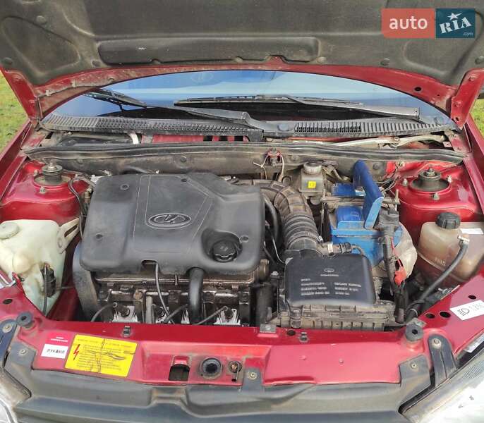 Седан ВАЗ / Lada 1118 Калина 2010 в Мене