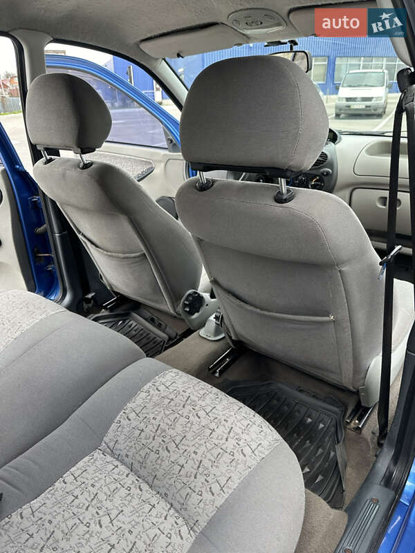 Седан ВАЗ / Lada 1118 Калина 2006 в Одессе