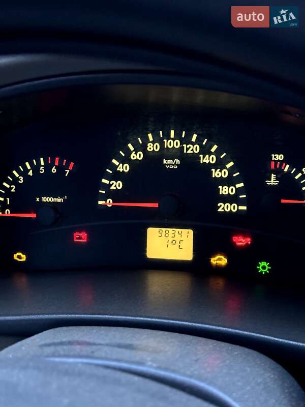 Седан ВАЗ / Lada 1118 Калина 2010 в Дніпрі