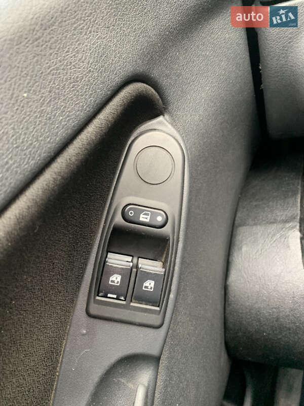 Хетчбек ВАЗ / Lada 1119 Калина 2012 в Сумах