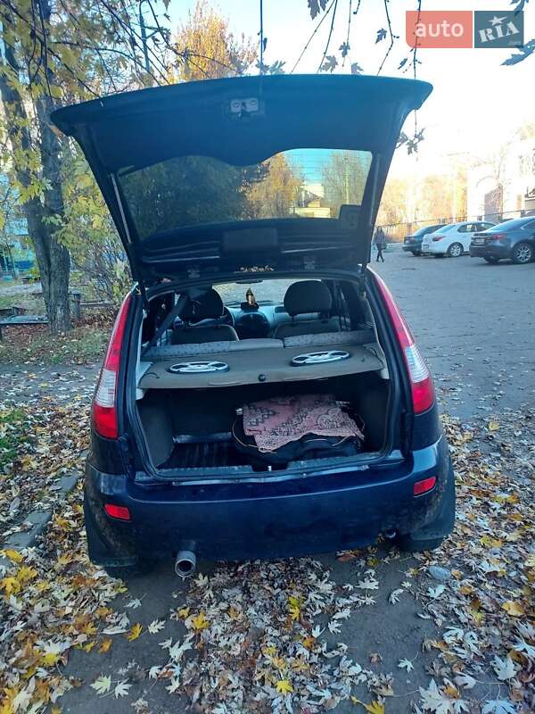 Хэтчбек ВАЗ / Lada 1119 Калина 2007 в Запорожье