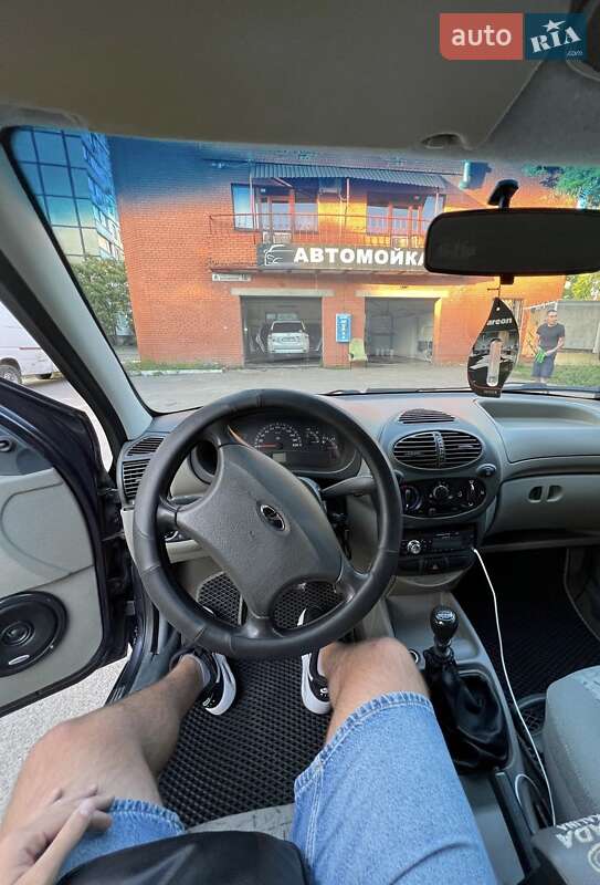 Хэтчбек ВАЗ / Lada 1119 Калина 2007 в Днепре