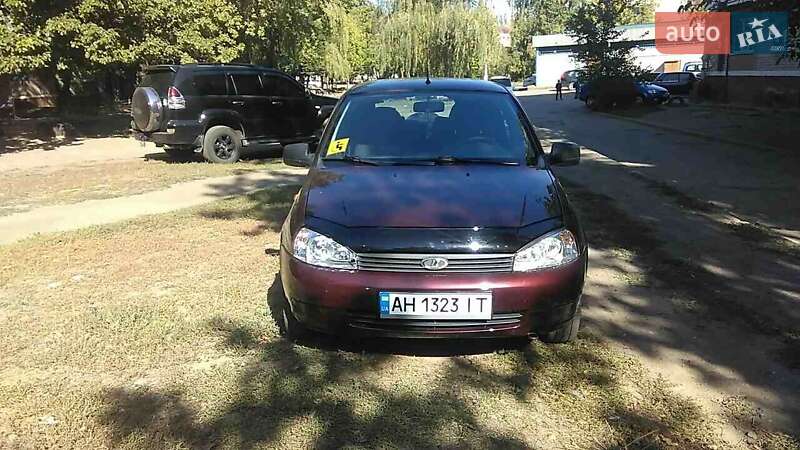 Хэтчбек ВАЗ / Lada 1119 Калина 2012 в Славянске