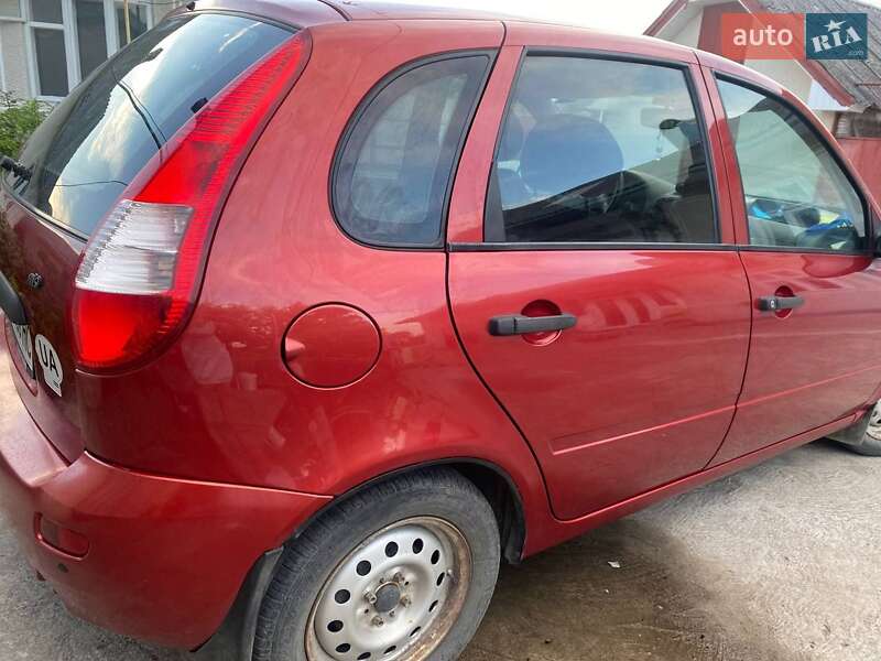 Хэтчбек ВАЗ / Lada 1119 Калина 2008 в Долине