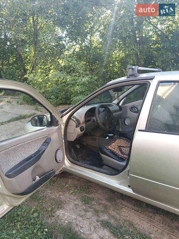 Хетчбек ВАЗ / Lada 1119 Калина 2007 в Хмельницькому