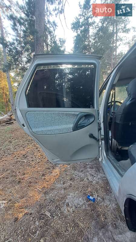 Хэтчбек ВАЗ / Lada 1119 Калина 2008 в Черкассах