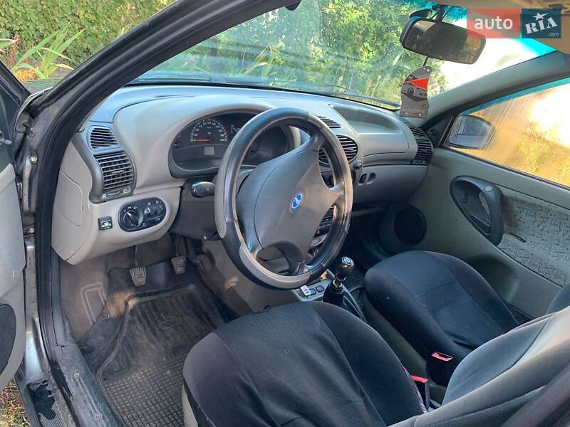 Хэтчбек ВАЗ / Lada 1119 Калина 2007 в Черкассах