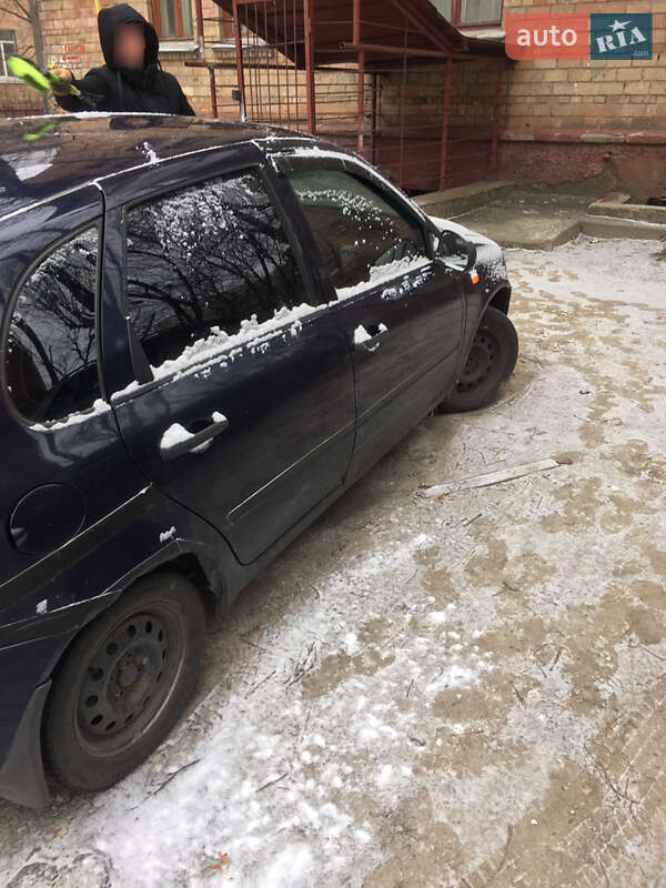 Хэтчбек ВАЗ / Lada 1119 Калина 2007 в Киеве