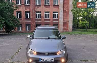 Хетчбек ВАЗ 1119 Калина 2007 в Кам'янському