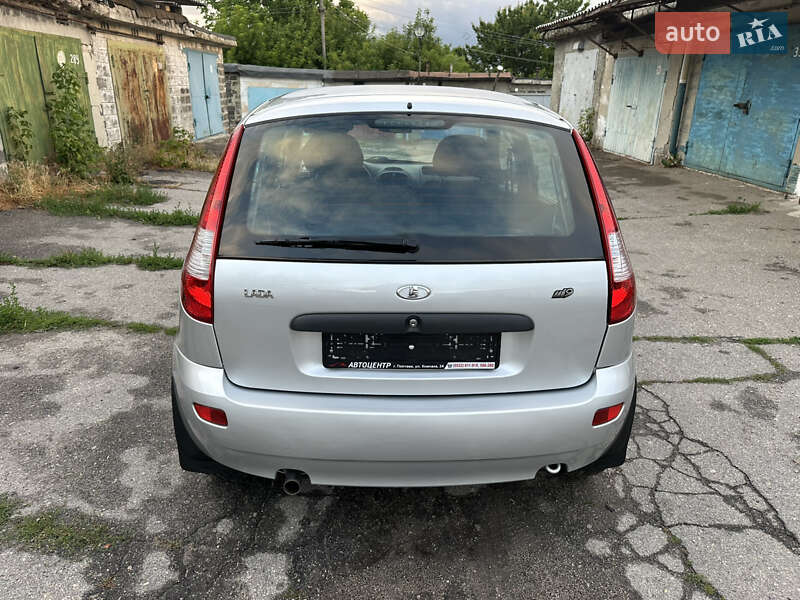 Хэтчбек ВАЗ / Lada 1119 Калина 2012 в Змиеве