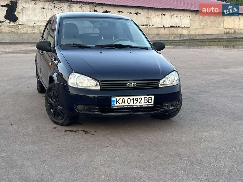 Хэтчбек ВАЗ / Lada 1119 Калина 2008 в Шостке