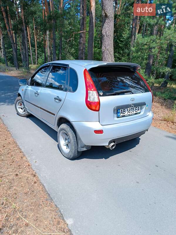 Хэтчбек ВАЗ / Lada 1119 Калина 2007 в Виннице