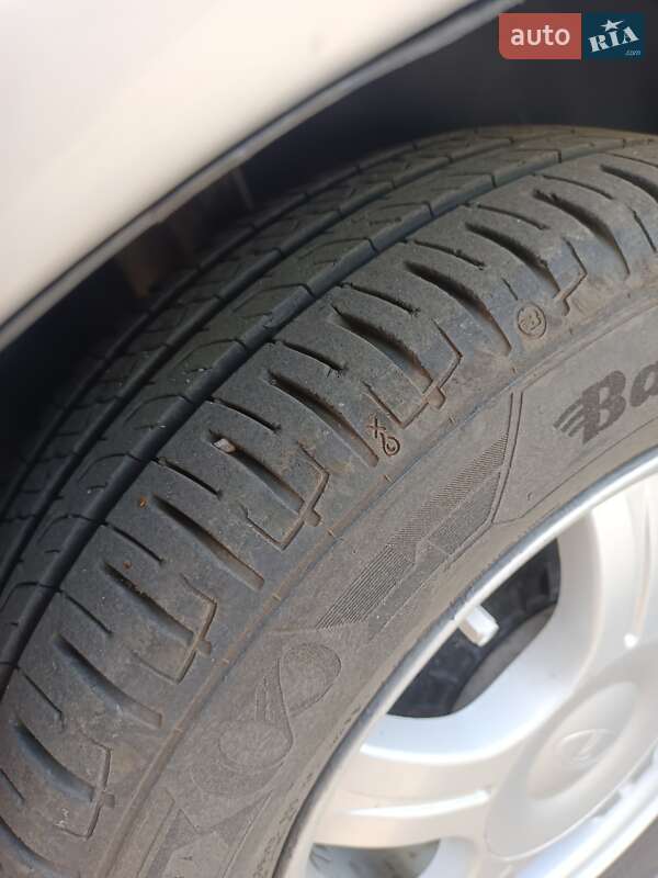 Хэтчбек ВАЗ / Lada 1119 Калина 2008 в Днепре