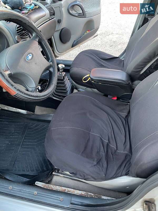 Хэтчбек ВАЗ / Lada 1119 Калина 2007 в Полтаве фото 15 Хэтчбек ВАЗ / Lada 1119 Калина 2007 в Полтаве