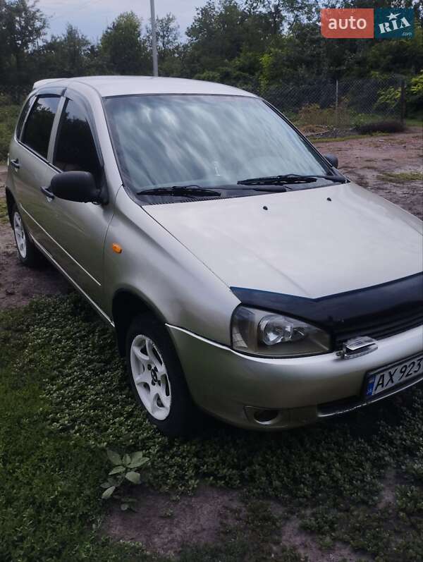 Хэтчбек ВАЗ / Lada 1119 Калина 2007 в Карловке фото 4 Хэтчбек ВАЗ / Lada 1119 Калина 2007 в Карловке