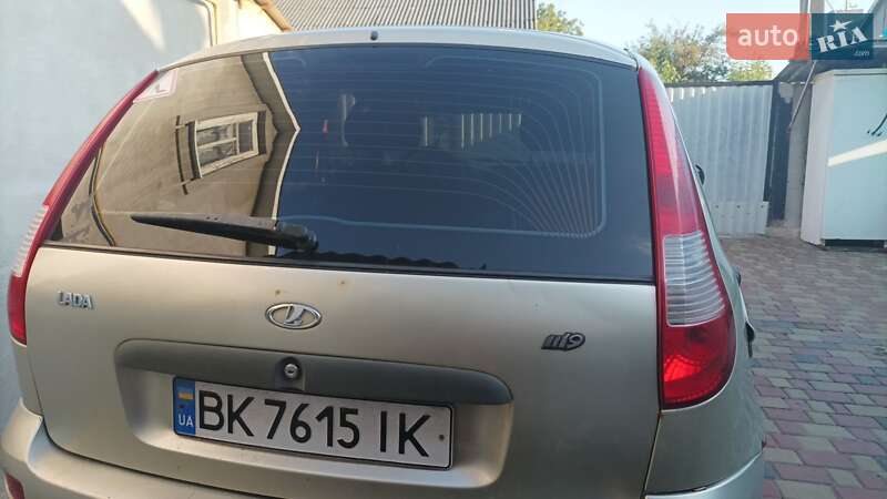 Хэтчбек ВАЗ 1119 Калина 2008 в 