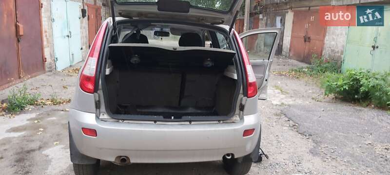 Хэтчбек ВАЗ / Lada 1119 Калина 2010 в Запорожье