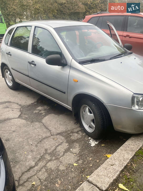 Хэтчбек ВАЗ / Lada 1119 Калина 2008 в Ровно