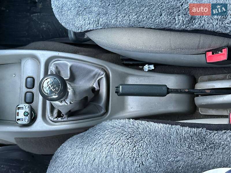 Хетчбек ВАЗ / Lada 1119 Калина 2007 в Волочиську фото 18 Хетчбек ВАЗ / Lada 1119 Калина 2007 в Волочиську