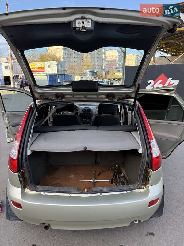 Хэтчбек ВАЗ / Lada 1119 Калина 2009 в Запорожье фото 18 Хэтчбек ВАЗ / Lada 1119 Калина 2009 в Запорожье