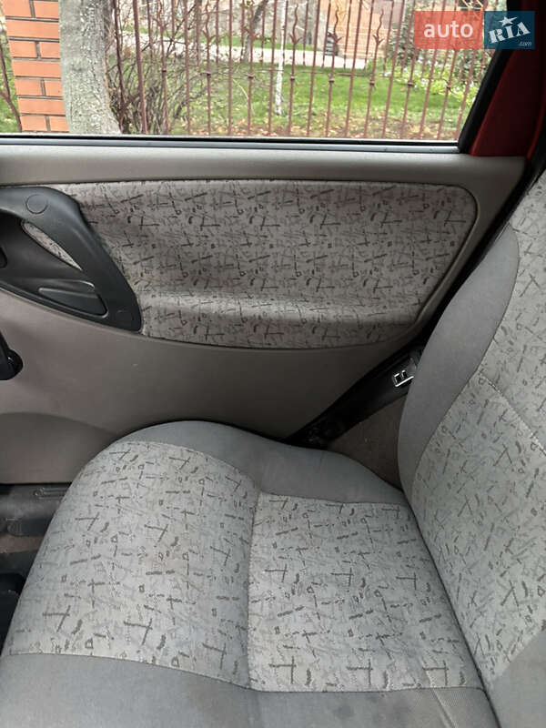 Хэтчбек ВАЗ / Lada 1119 Калина 2007 в Николаеве