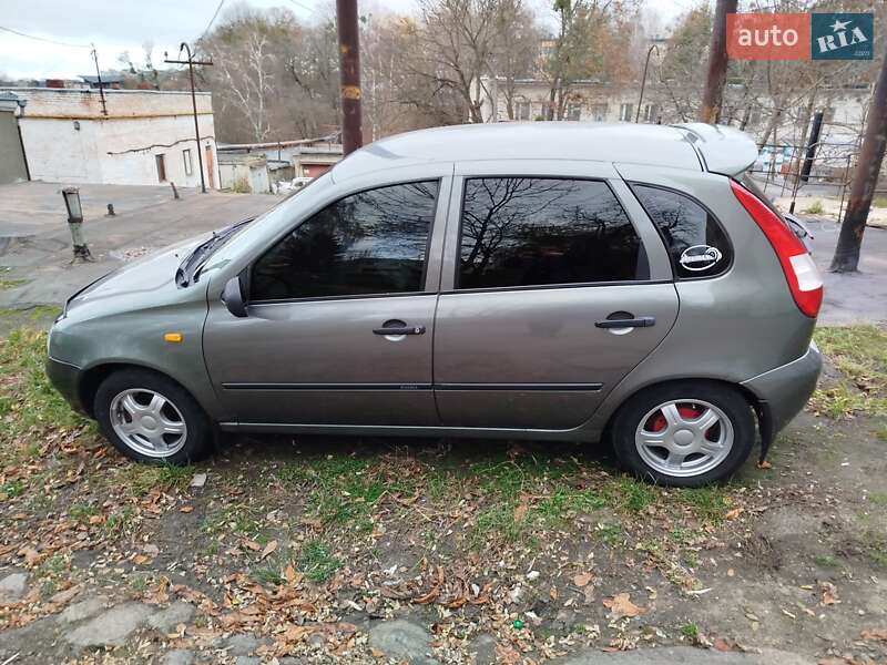 Хэтчбек ВАЗ / Lada 1119 Калина 2007 в Ровно