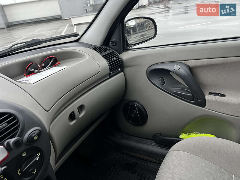 Хэтчбек ВАЗ / Lada 1119 Калина 2008 в Киеве