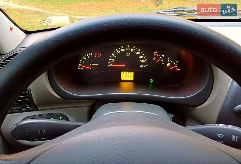 Хэтчбек ВАЗ / Lada 1119 Калина 2011 в Сумах фото 8 Хэтчбек ВАЗ / Lada 1119 Калина 2011 в Сумах