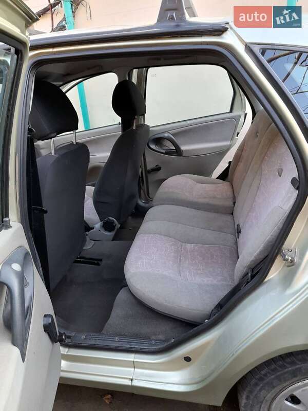 Хэтчбек ВАЗ / Lada 1119 Калина 2007 в Одессе