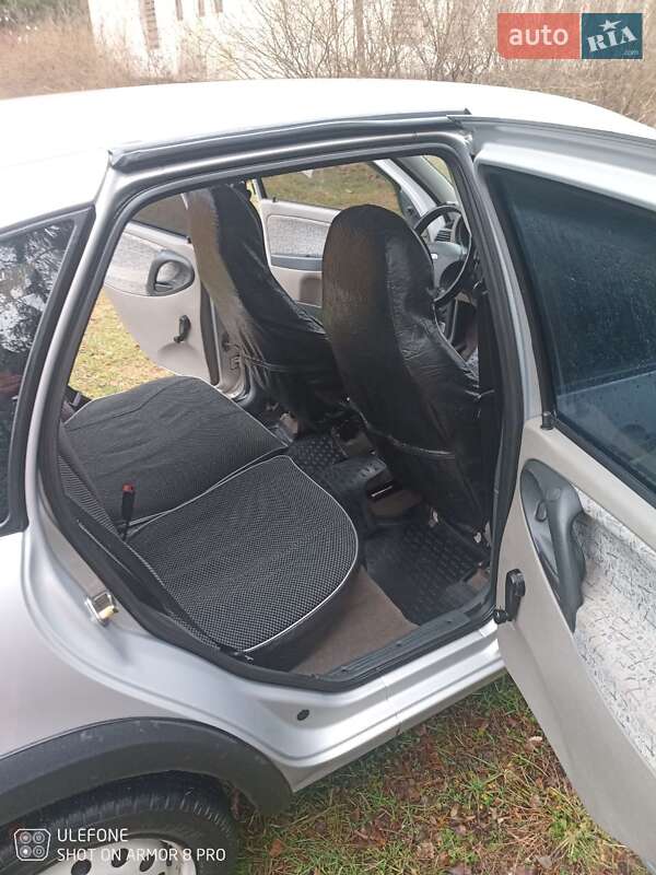 Хэтчбек ВАЗ / Lada 1119 Калина 2007 в Барановке фото 11 Хэтчбек ВАЗ / Lada 1119 Калина 2007 в Барановке