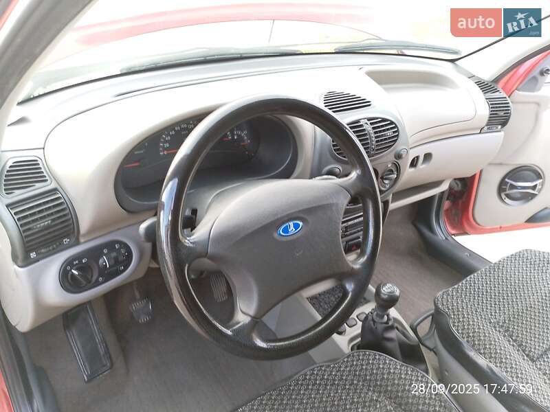 Хэтчбек ВАЗ / Lada 1119 Калина 2011 в Ивано-Франковске