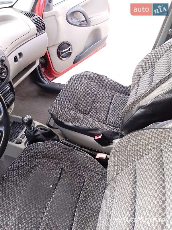 Хэтчбек ВАЗ / Lada 1119 Калина 2011 в Ивано-Франковске