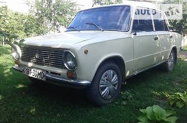 Седан ВАЗ / Lada 2101 1981 в Черновцах