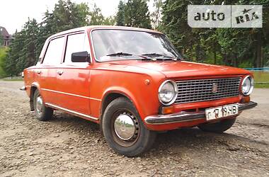 Седан ВАЗ / Lada 2101 1981 в Черновцах