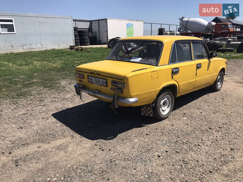 Седан ВАЗ / Lada 2101 1976 в Одессе
