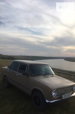 Седан ВАЗ / Lada 2101 1987 в Хотине