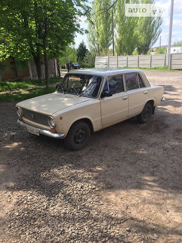 Седан ВАЗ / Lada 2101 1974 в Кривом Роге