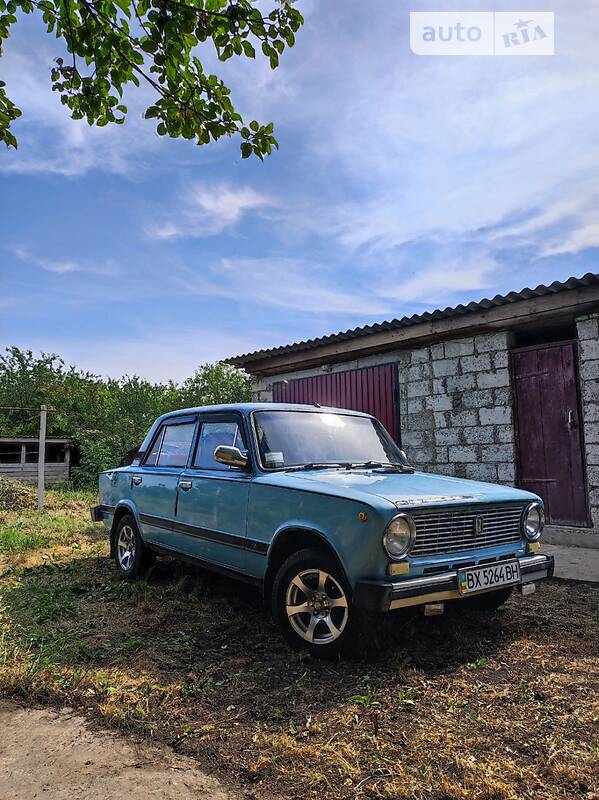 Седан ВАЗ / Lada 2101 1975 в Кам'янець-Подільському