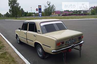 Седан ВАЗ / Lada 2101 1981 в Зарічному